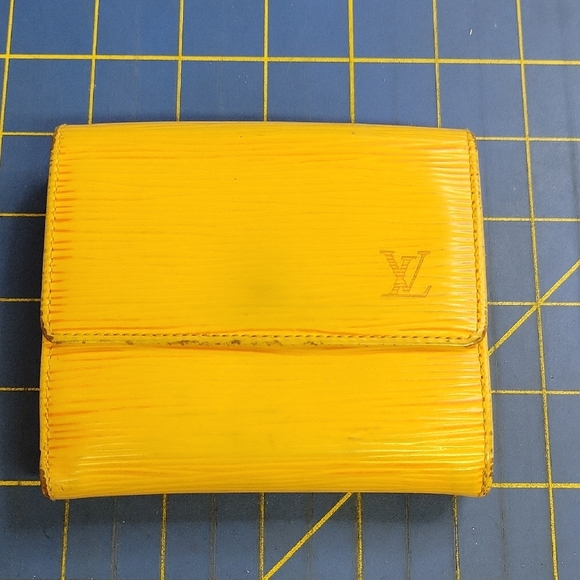 Louis Vuitton Yellow 4.5" x 4" x 1" Wallet - Picture 1 of 13